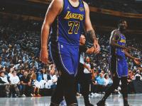 开云体育-尼姆客场告捷，战胜对手取得比赛胜利