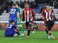 开云体育下载-包含莱切斯特城大胜沃特福德，追赶前四集团的词条