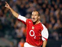 开云官方app入口-阿森纳年轻球员崭露头角，为球队带来希望的简单介绍