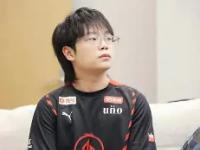 开云体育在线-尼厄明斯特主场失利，保级压力不断增加