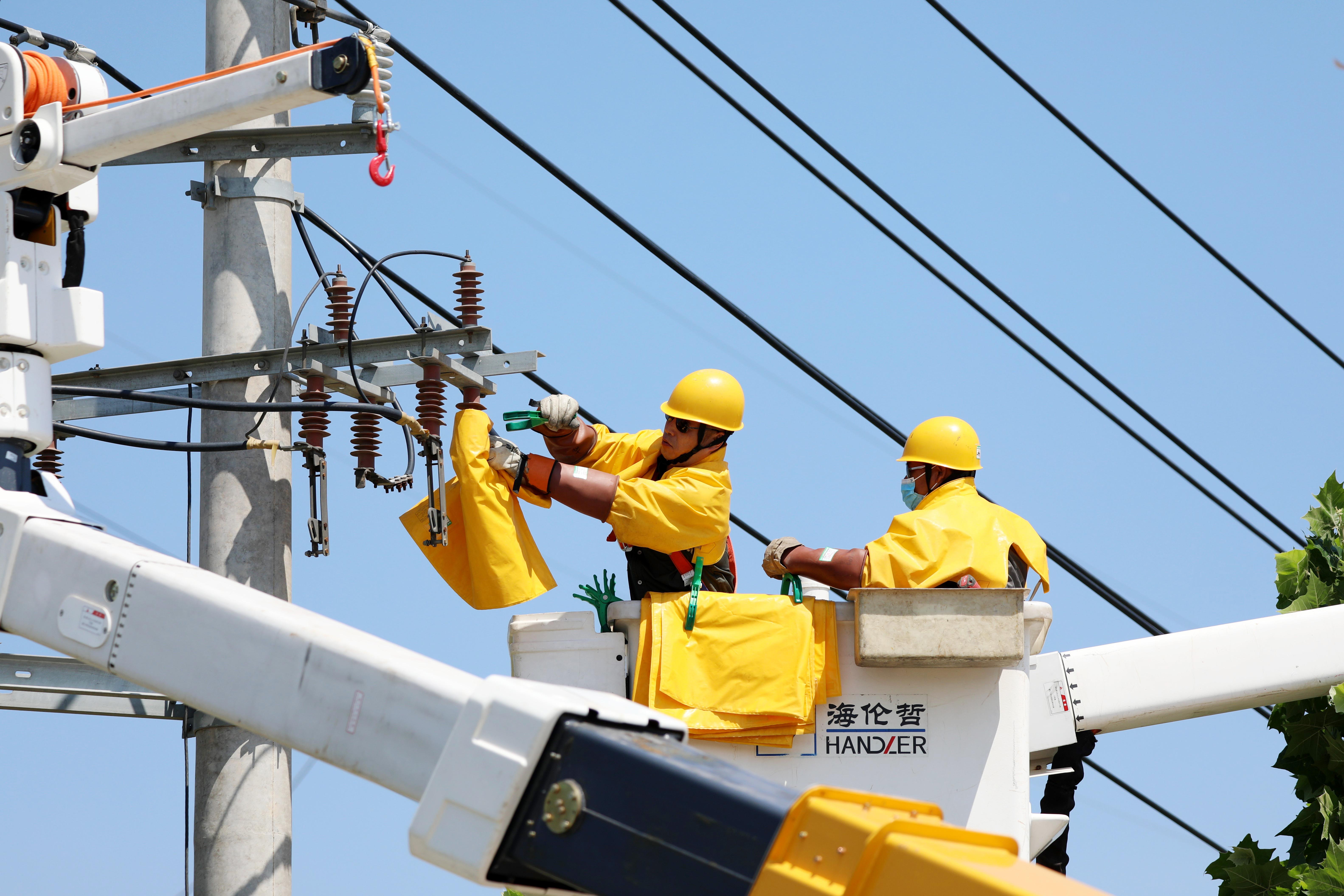 洛顿少队士气高涨，备战高温比赛的简单介绍