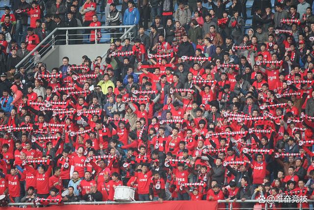包含利物浦主场大胜，球迷沸腾欢呼的词条