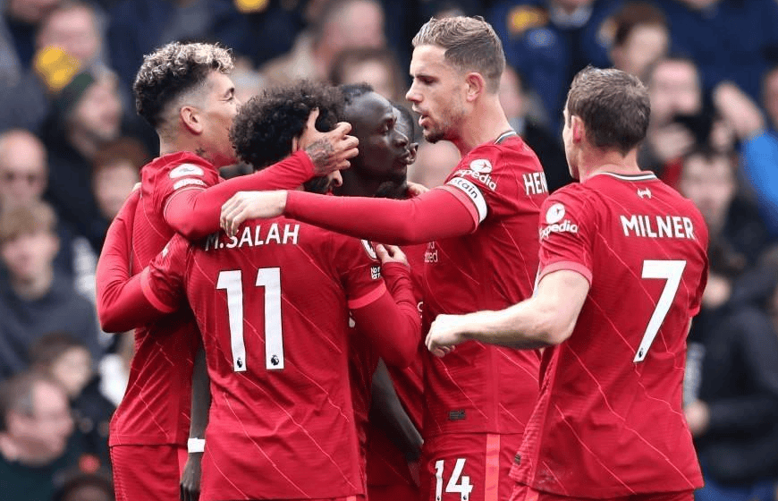 瓦朗谢纳加强进攻，击败对手保持联赛地位