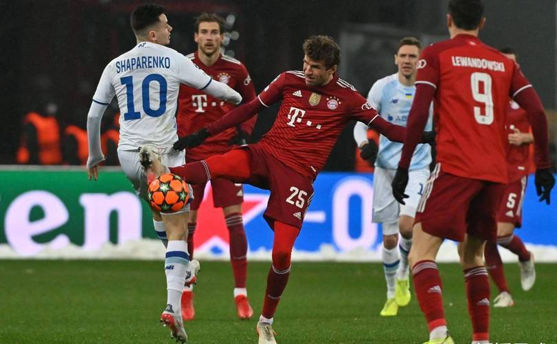 关于纽伦堡客场战平海登海姆，艰难保持不败纪录！的信息