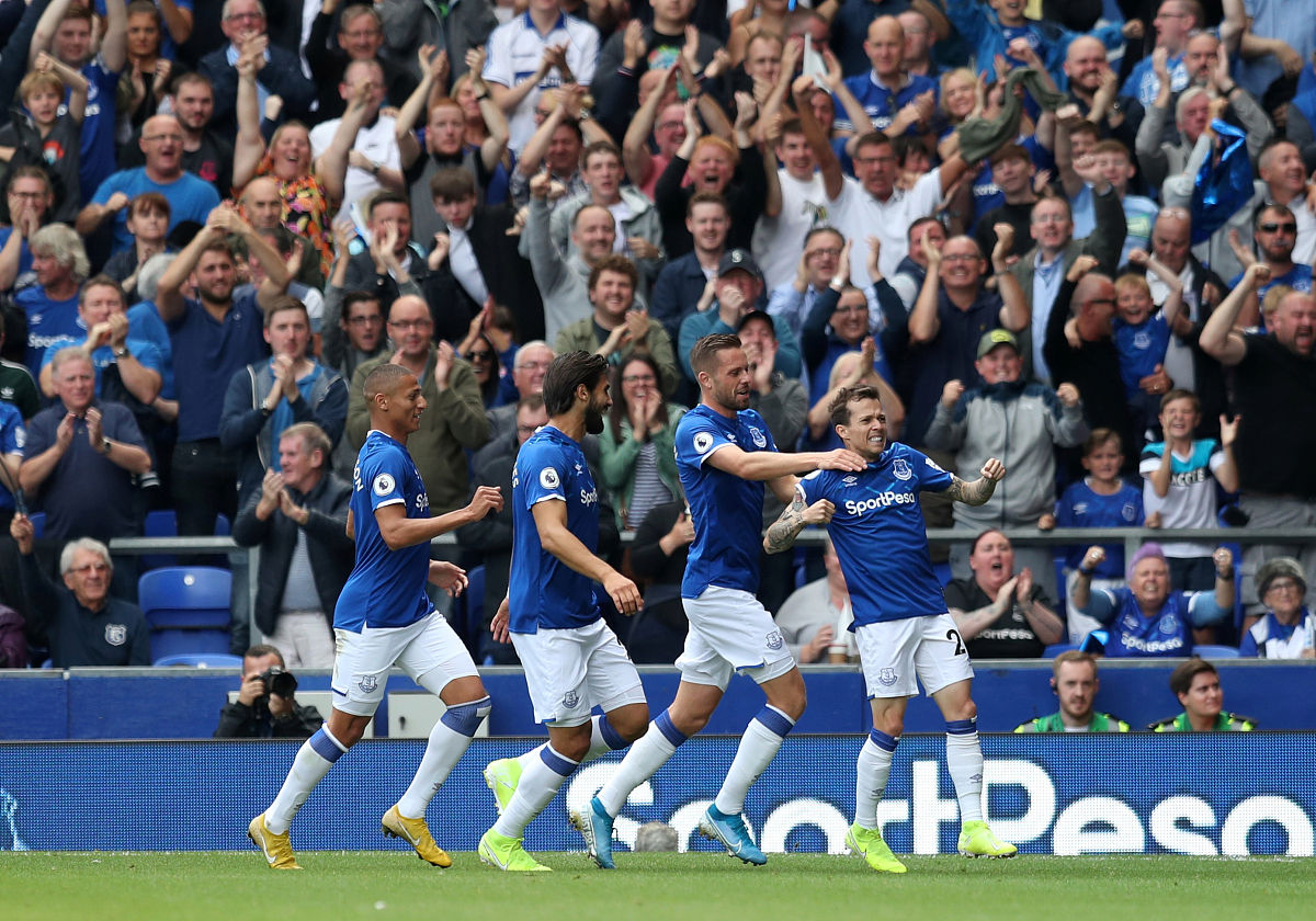 国际米兰客场挑战卡利亚里队