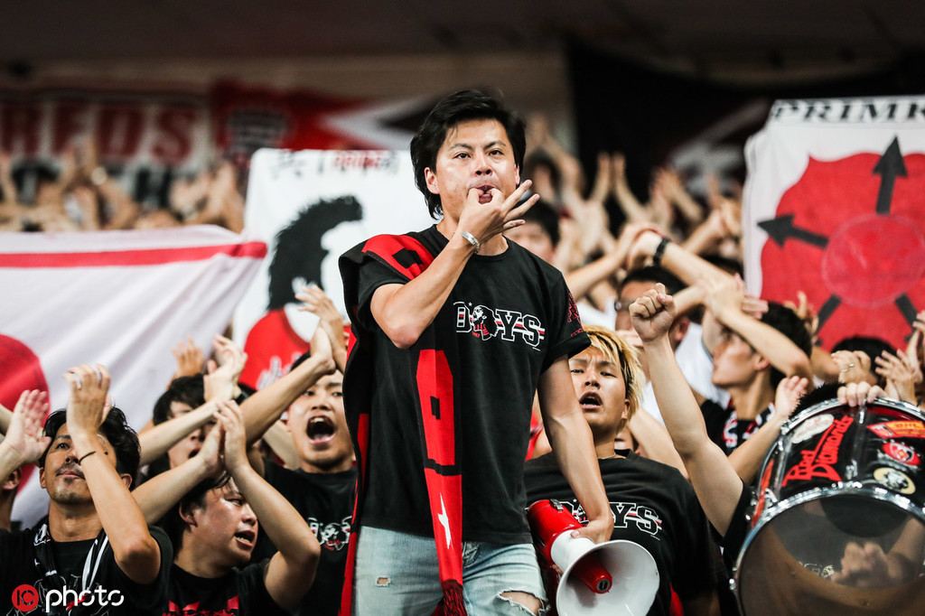 南美球队迎战亚冠赛场,引发球迷热议 南美球队迎战亚冠赛场,引发球迷热议