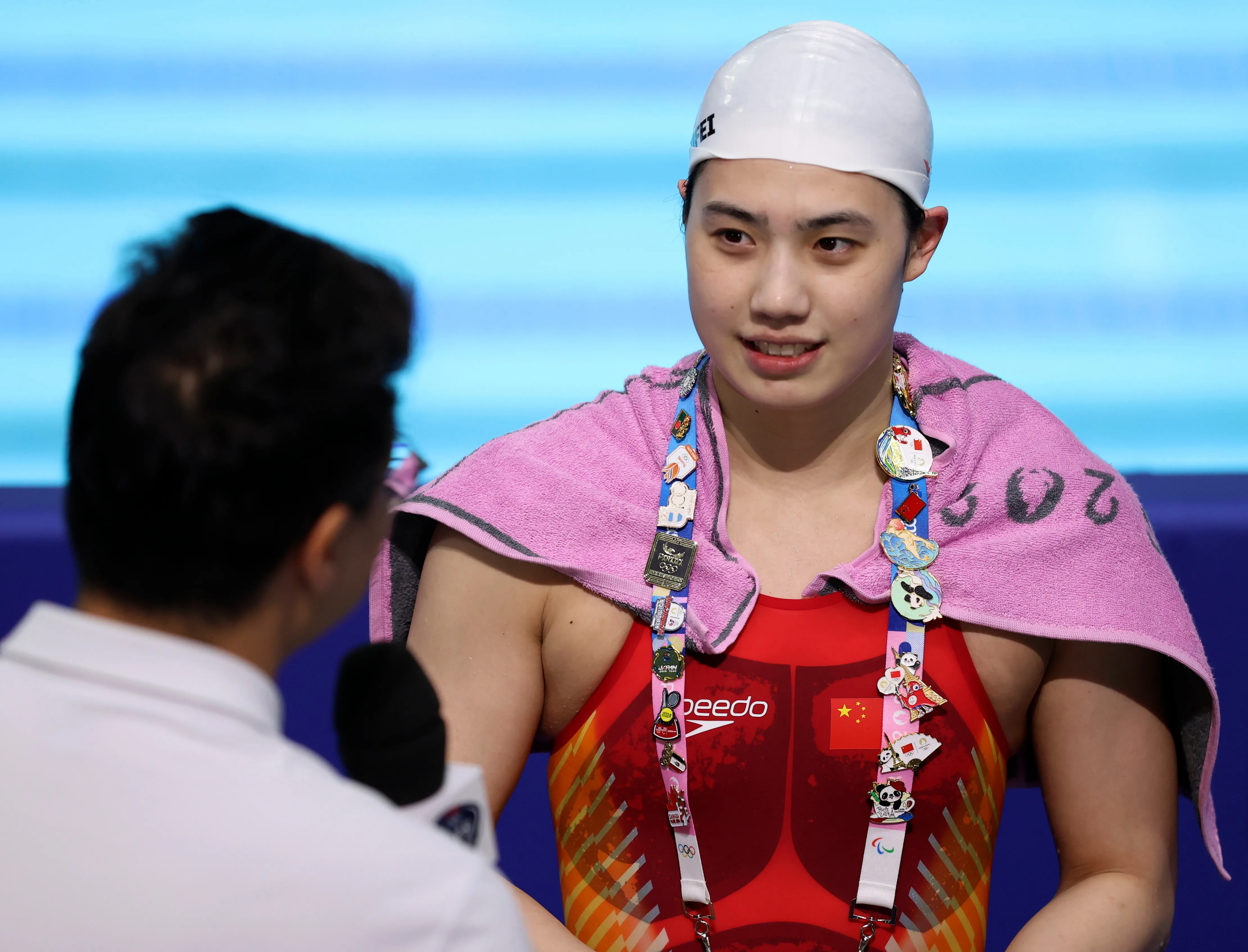 冠军之路坎坷，运动员磨炼不言弃