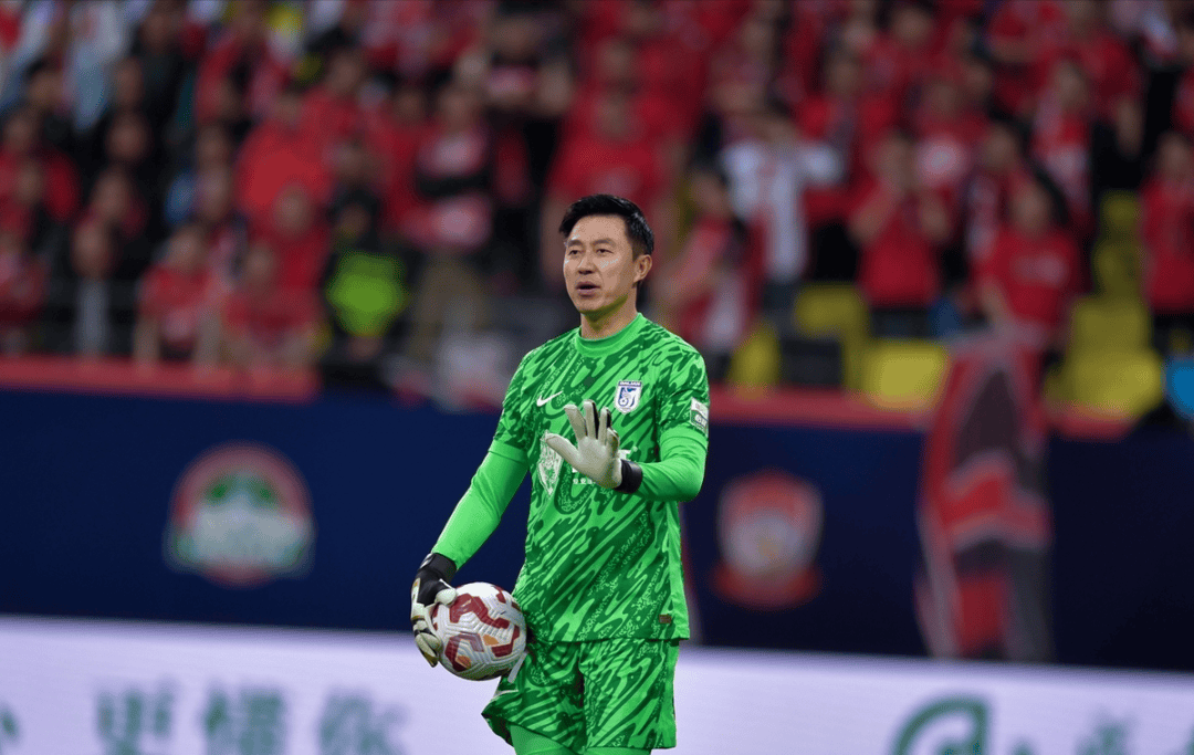 阿尔勒恩球队战绩不佳,再次告负 阿尔勒恩球队战绩不佳,再次告负