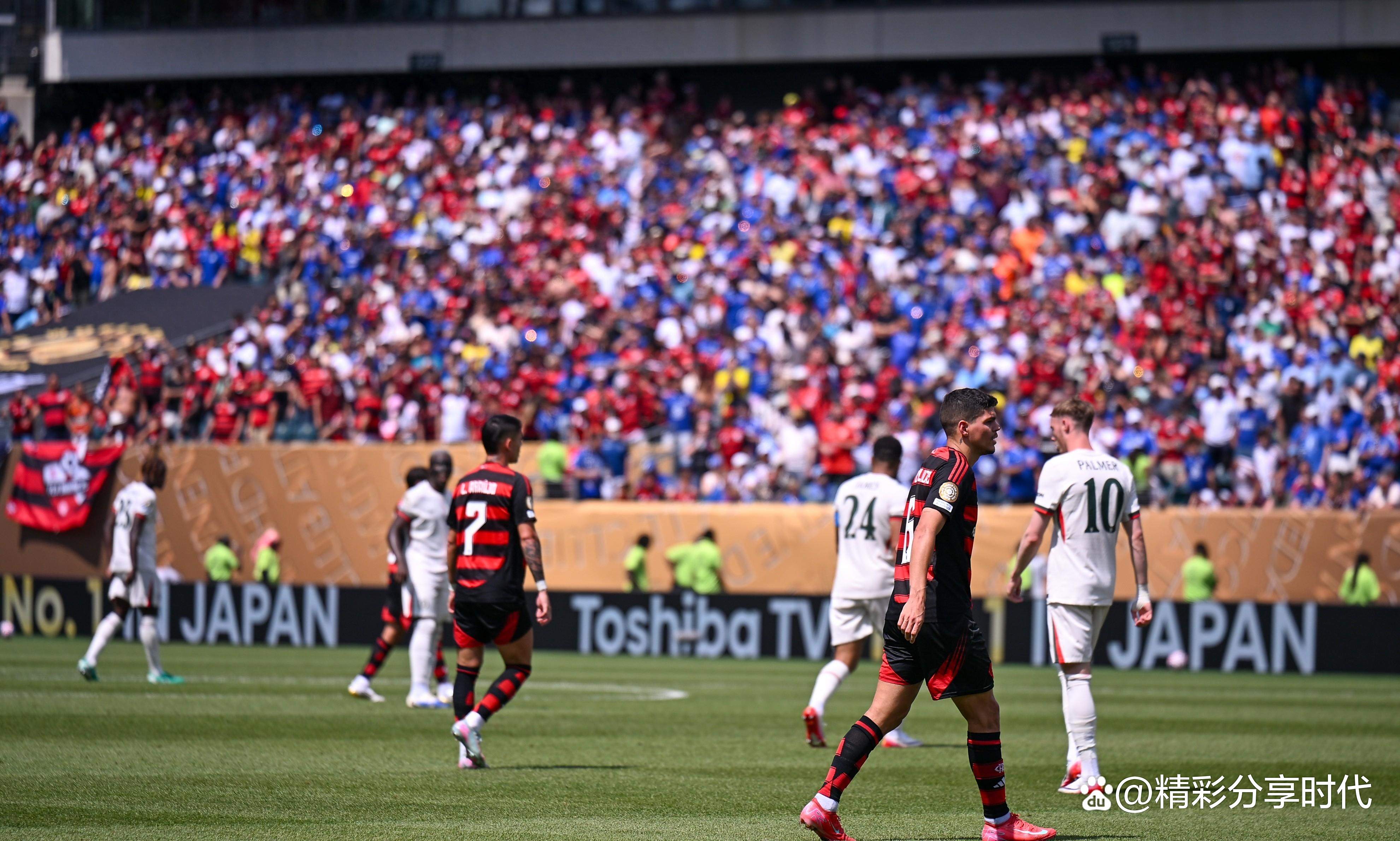 切尔西客场遭遇挑战，蓝军表现不俗拿下关键分数