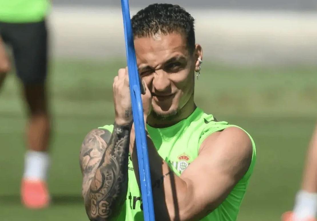 切尔西主力球员突然被解除首发资格