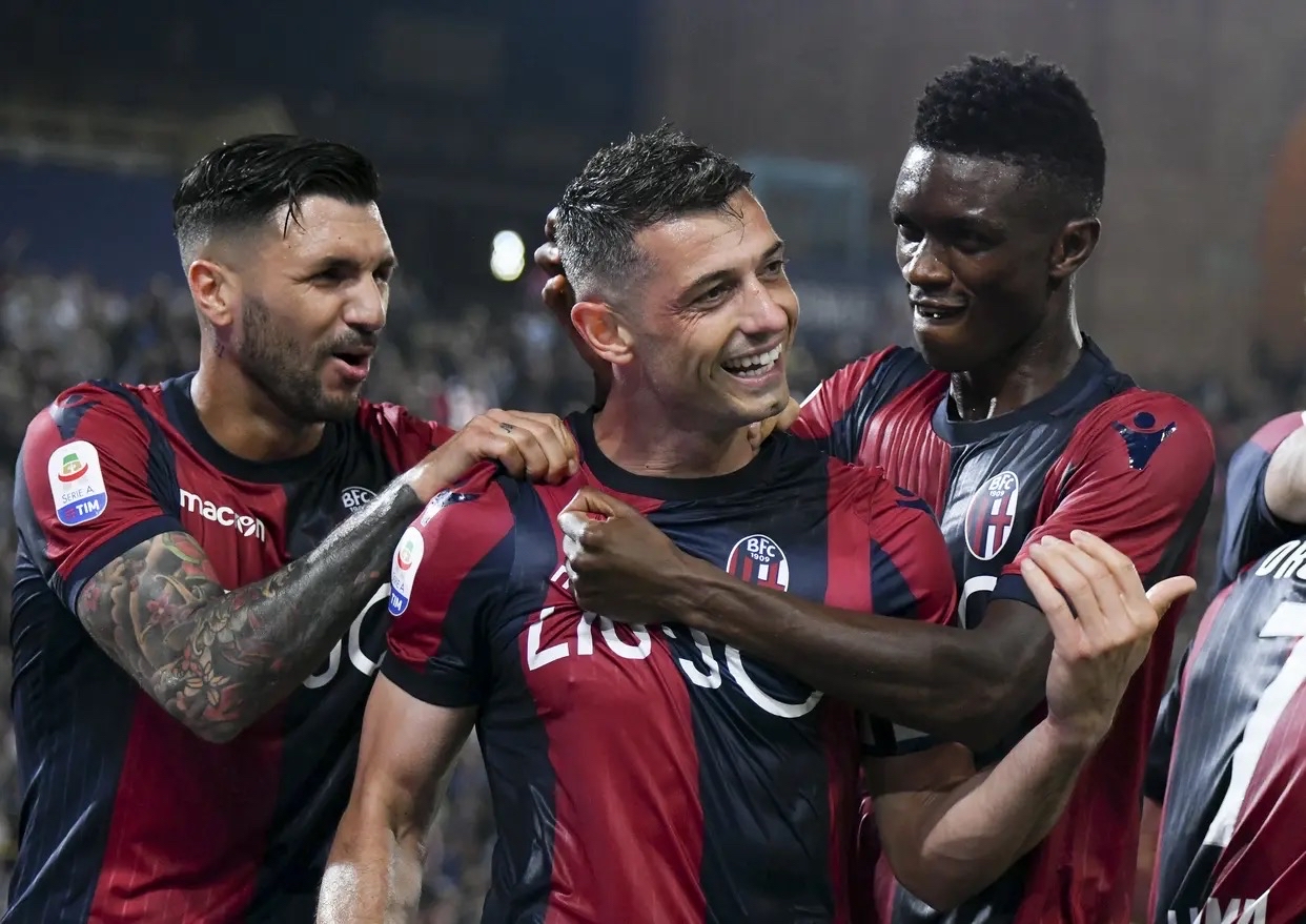 乌迪内斯主场豪胜,继续保持不败 乌迪内斯主场豪胜,继续保持不败