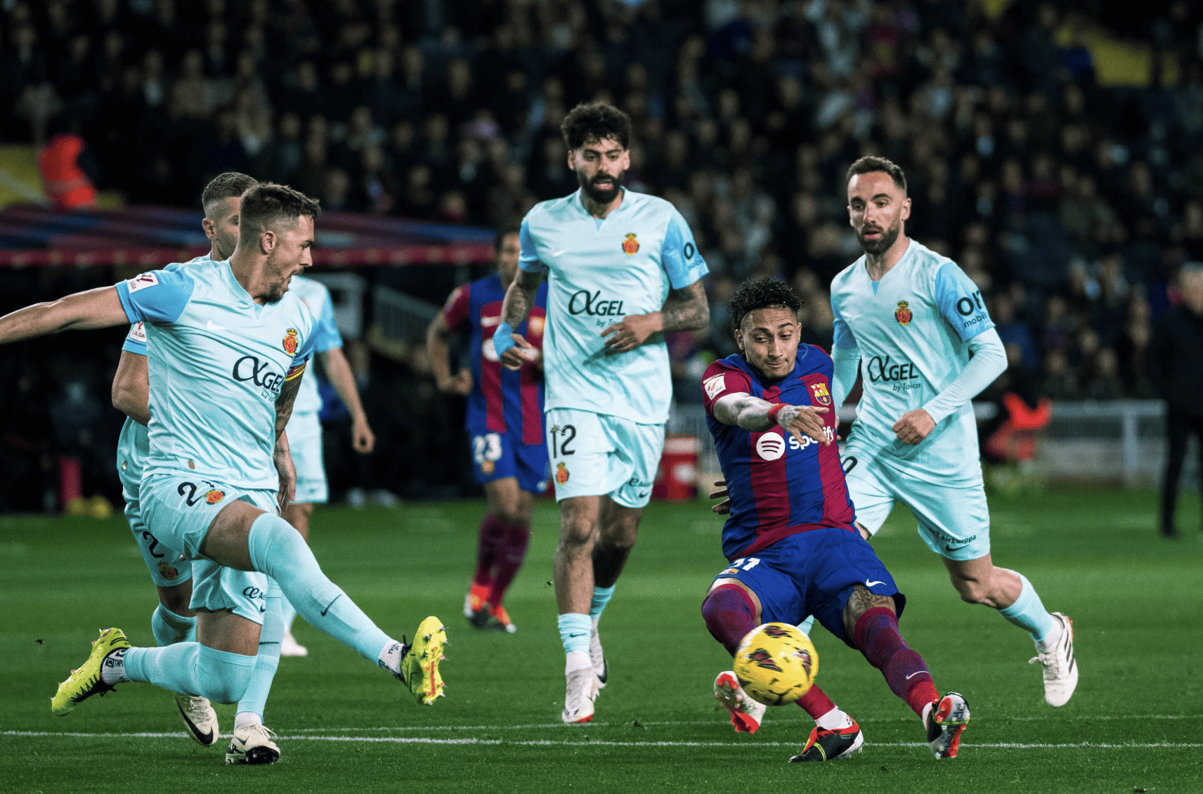 包含巴塞罗那主场失分,积分榜排名下滑的词条 包含巴塞罗那主场失分,积分榜排名下滑的词条