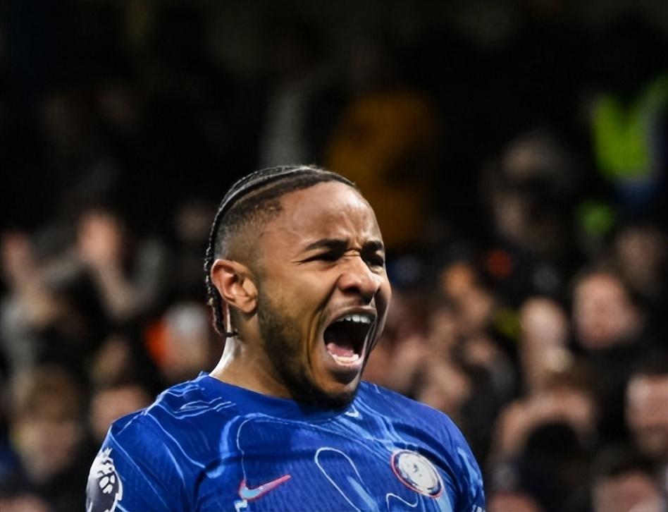 切尔西客场大胜，继续保持领先