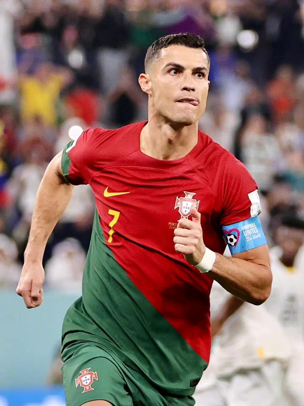 关于葡萄牙全面压制匈牙利，收获三分的信息