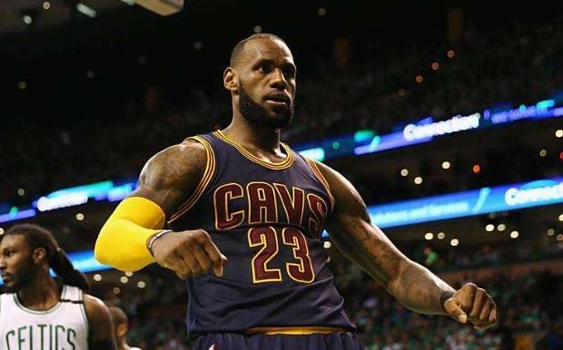 詹皇表态支持黑人生命，还是顶级球员？的简单介绍