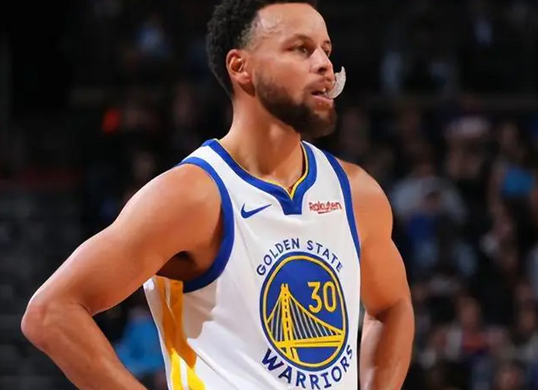 勇士击败快船,哈登三分稳定 勇士击败快船,哈登三分稳定