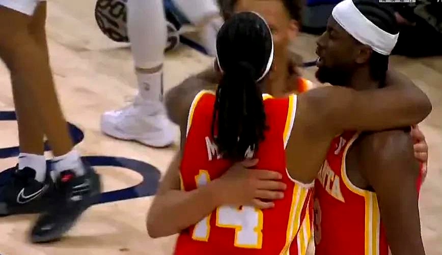 灰熊绝杀老鹰取得胜利 灰熊绝杀老鹰取得胜利