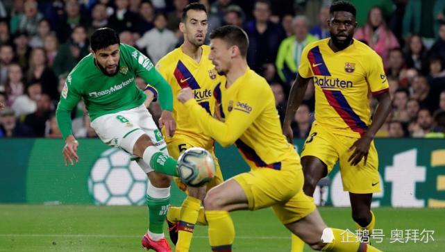 荷兰横扫多特蒙德，皮克惊艳四座的简单介绍