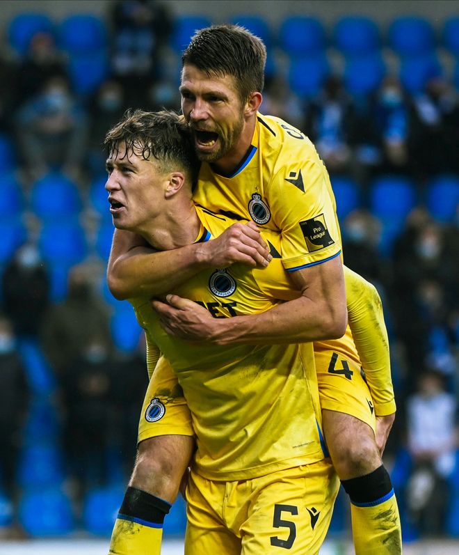 荷兰横扫多特蒙德，皮克惊艳四座的简单介绍